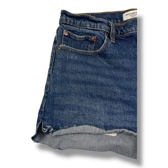 Abercrombie & Fitch High Rise The Mom Short Denim Jean Cutoff Shorts Size 31/12 - Picture 2 of 5